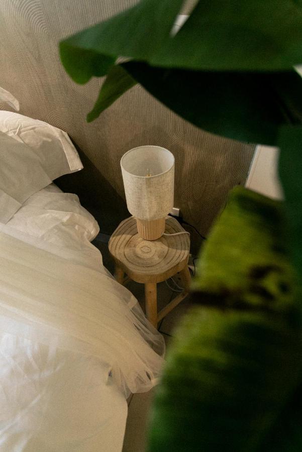 Bali Serenity Balneo Et Lit Rond Lagnieu Luaran gambar